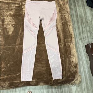 Woman’s size medium ALO Yoga Mauve Leggings